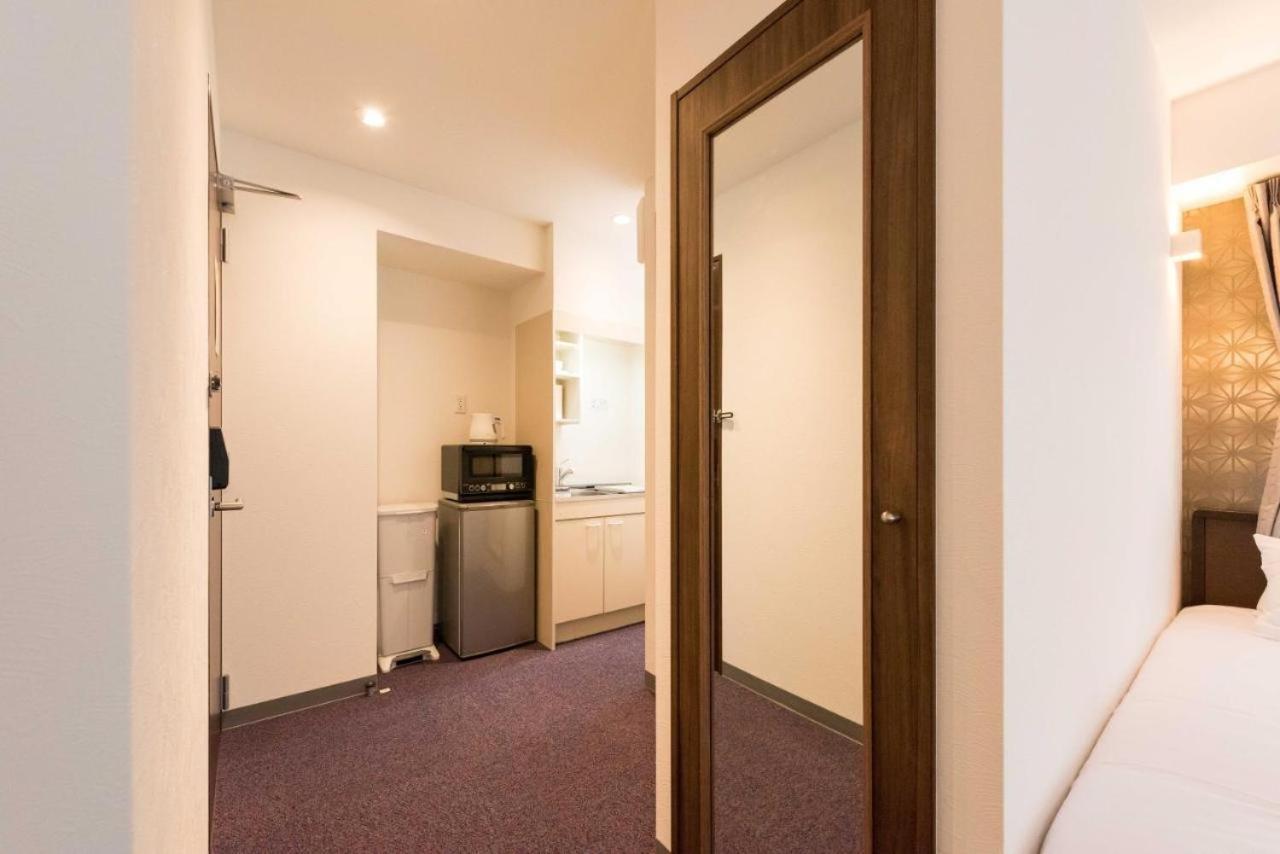 Serorin Light Hotel Tokyo Bagian luar foto