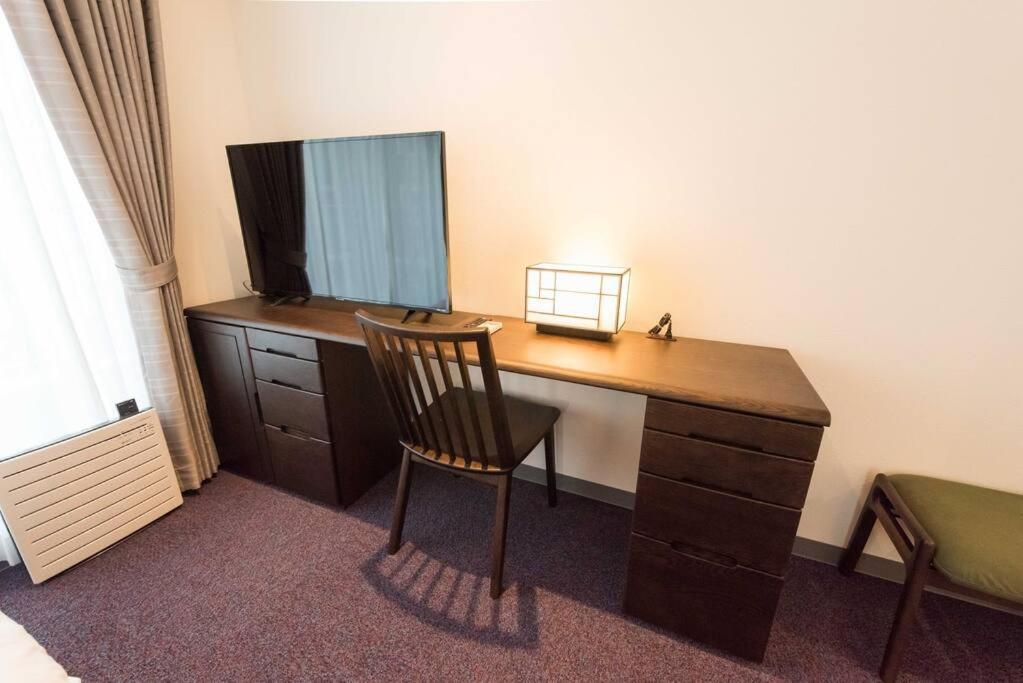 Serorin Light Hotel Tokyo Bagian luar foto