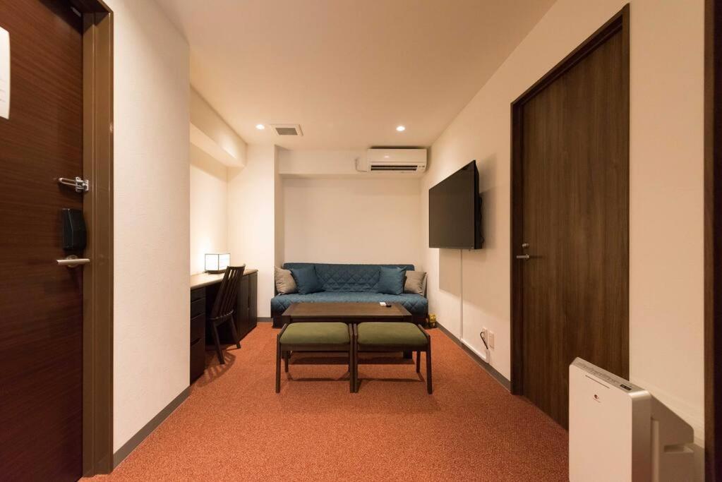 Serorin Light Hotel Tokyo Bagian luar foto