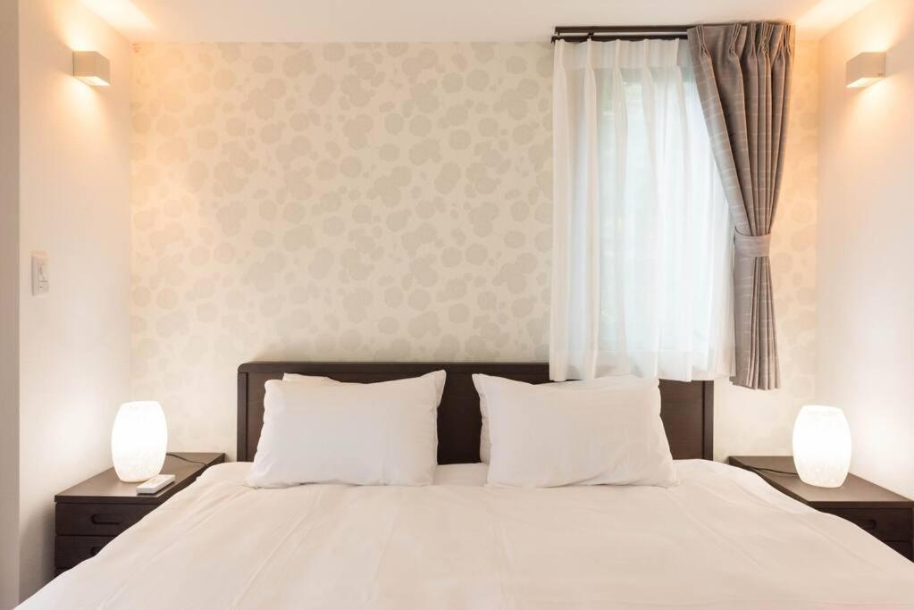 Serorin Light Hotel Tokyo Bagian luar foto