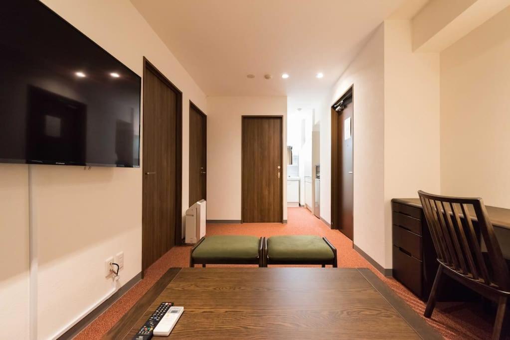 Serorin Light Hotel Tokyo Bagian luar foto